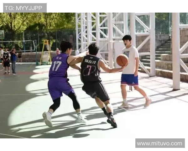 王少杰在篮球赛场上的崛起与挑战如何塑造他的职业生涯与未来发展