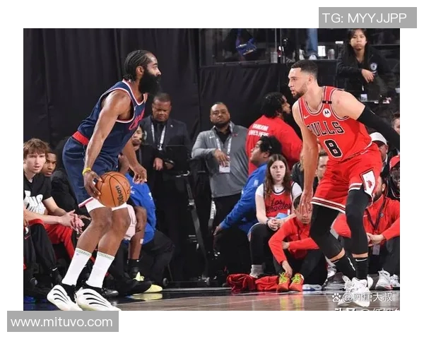 火箭与快船激战正酣1月19日NBA精彩对决引发球迷热议