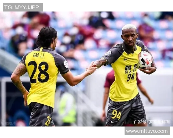 澳大利亚足球队迎战伊朗队精彩对决引发球迷热议与期待