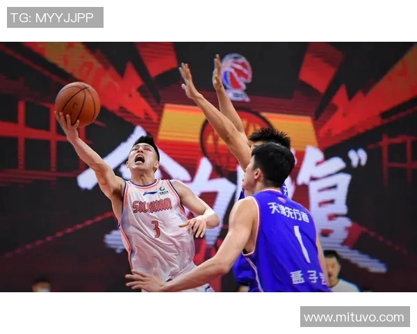 篮球方头明星的崛起与挑战探讨运动员形象对球迷的影响与启示